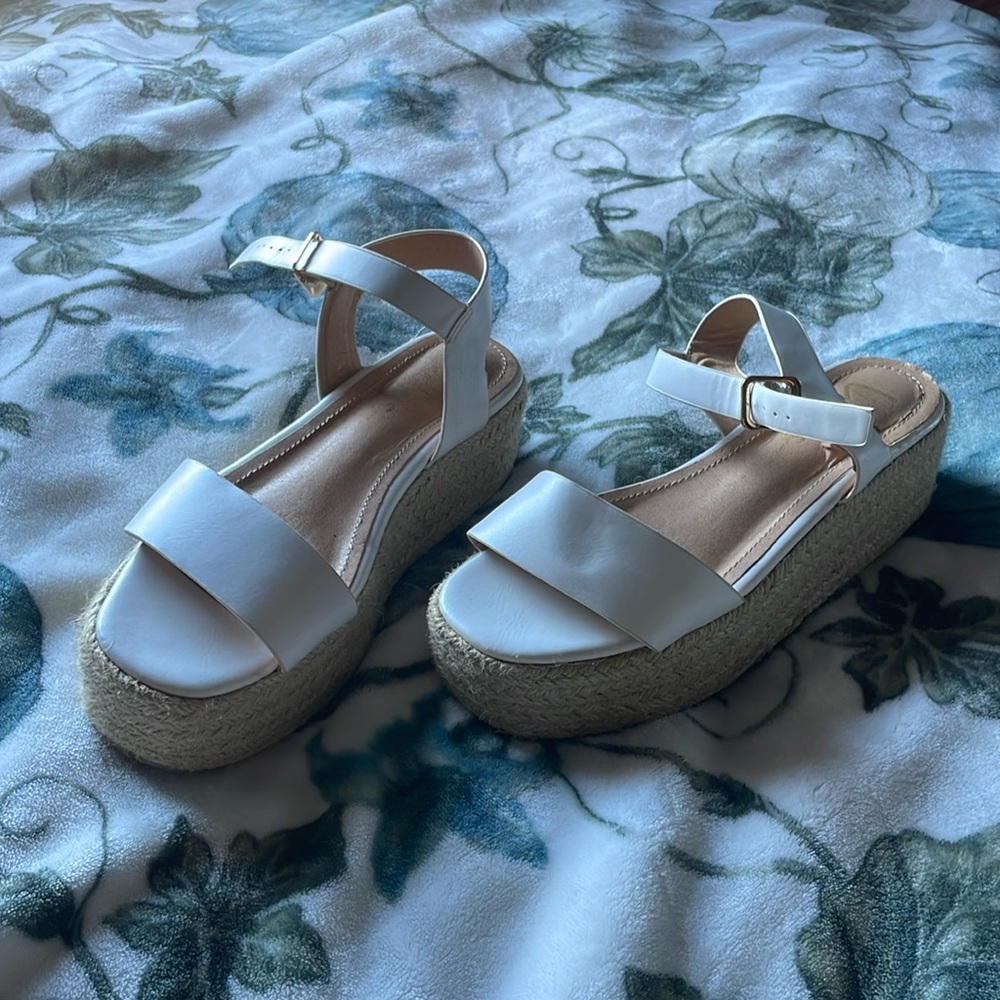 Lulu’s Platforms